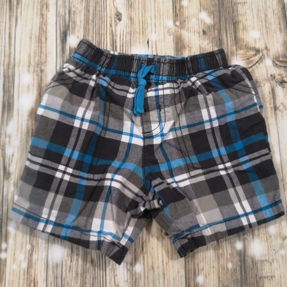 Carter's Shorts; 18 Months - Picture 1 of 3